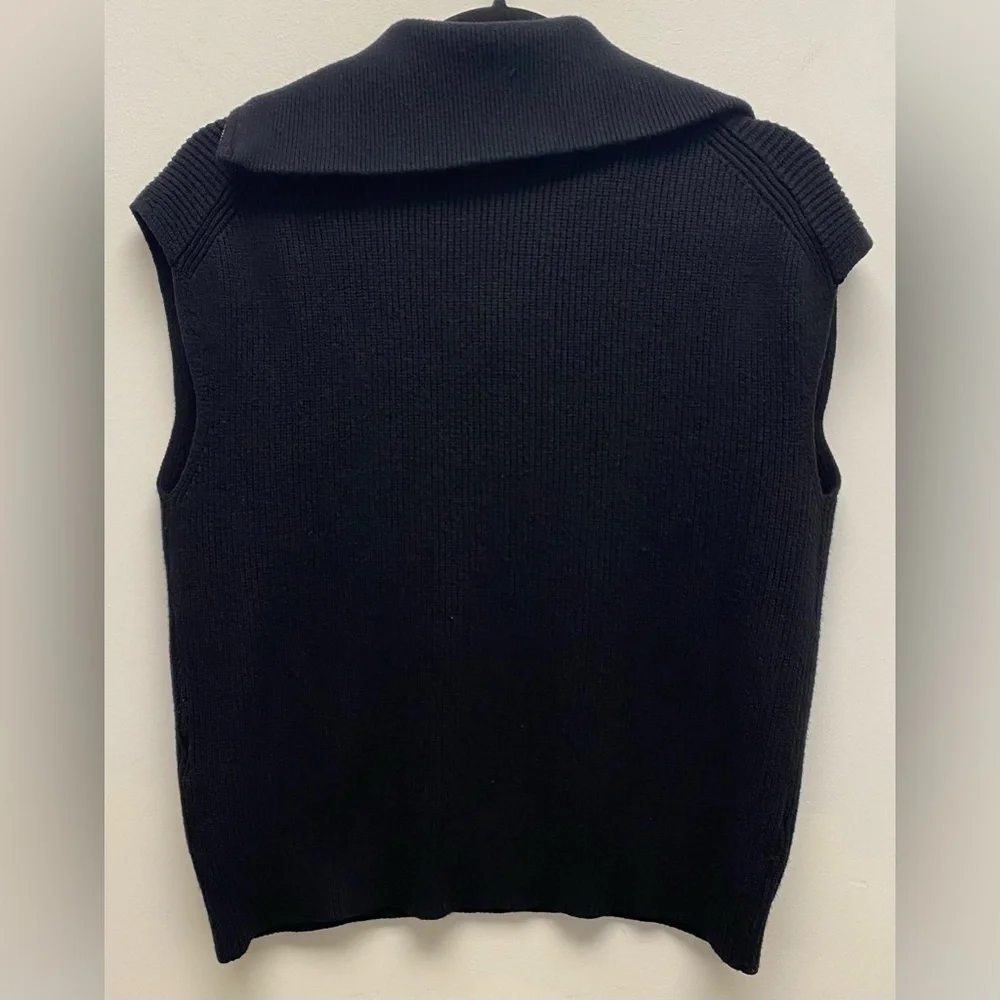 4 / $25 🖤 Banana Republic Zip-Neck Sweater 🖤 - Medium - Picture 3 of 5